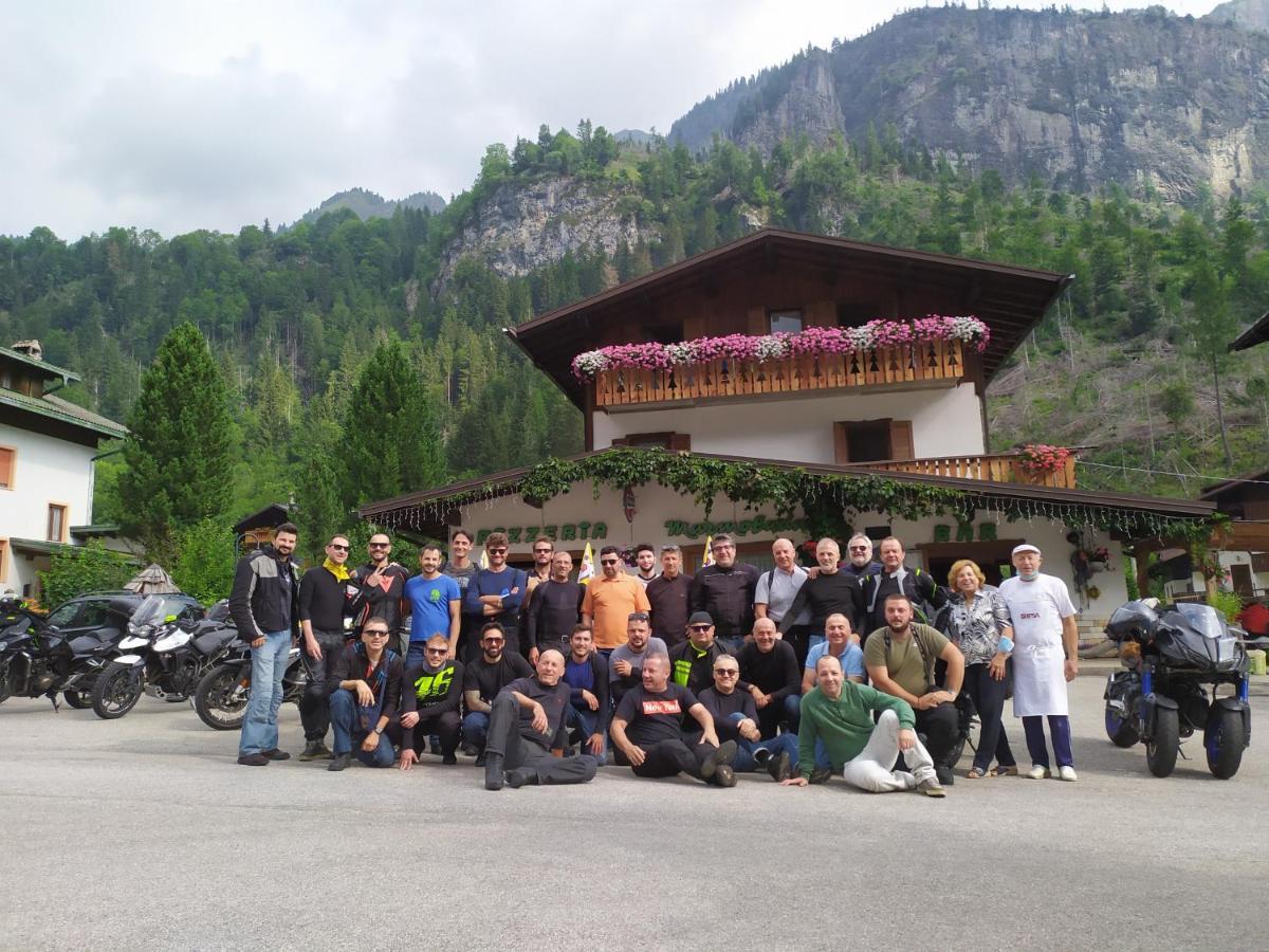 Affittacamere Pizzeria Marmolada Rocca Pietore Kültér fotó