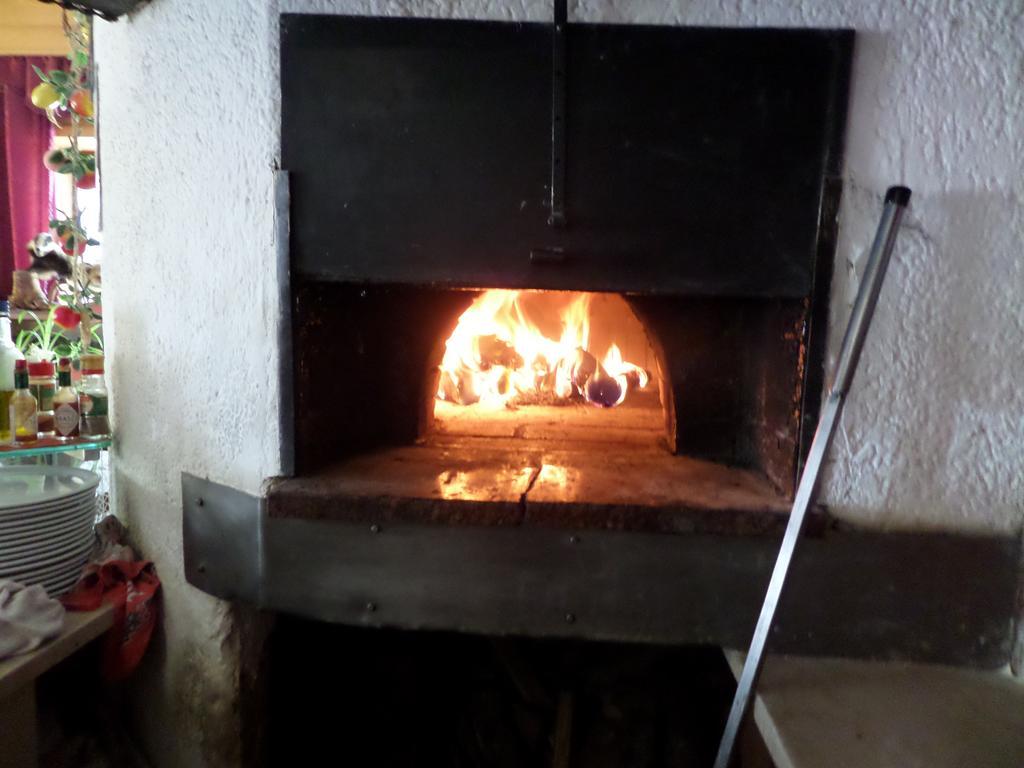 Affittacamere Pizzeria Marmolada Rocca Pietore Kültér fotó