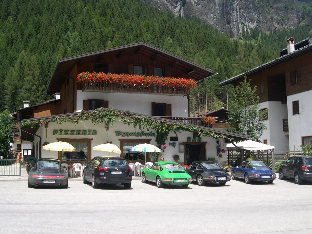 Affittacamere Pizzeria Marmolada Rocca Pietore Kültér fotó